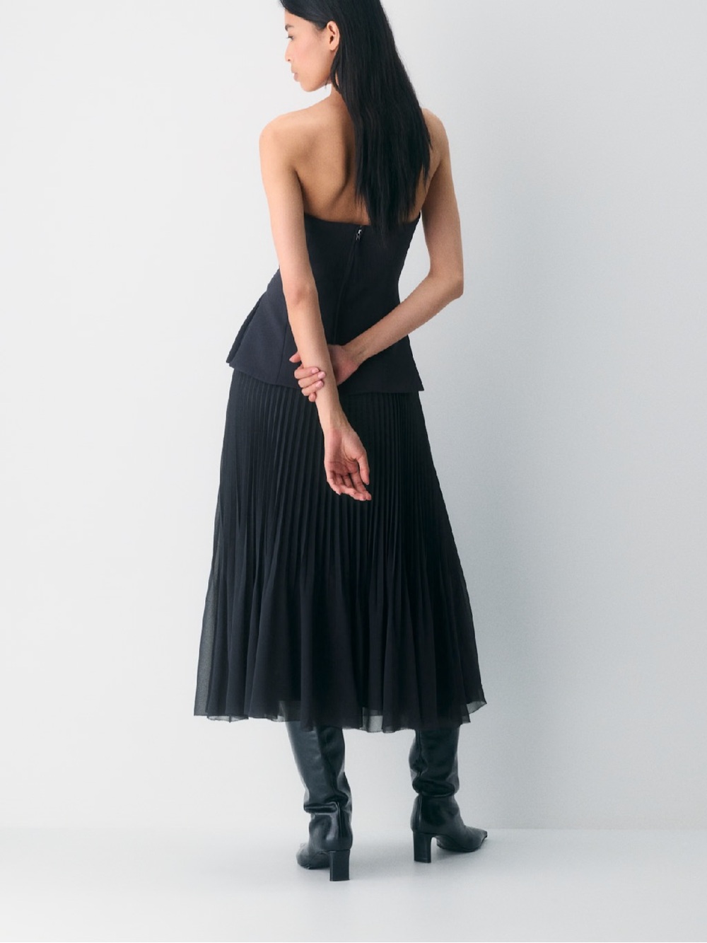 Wilfred Black Pleated Midi Skirt Size 4 - Picture 9 of 14
